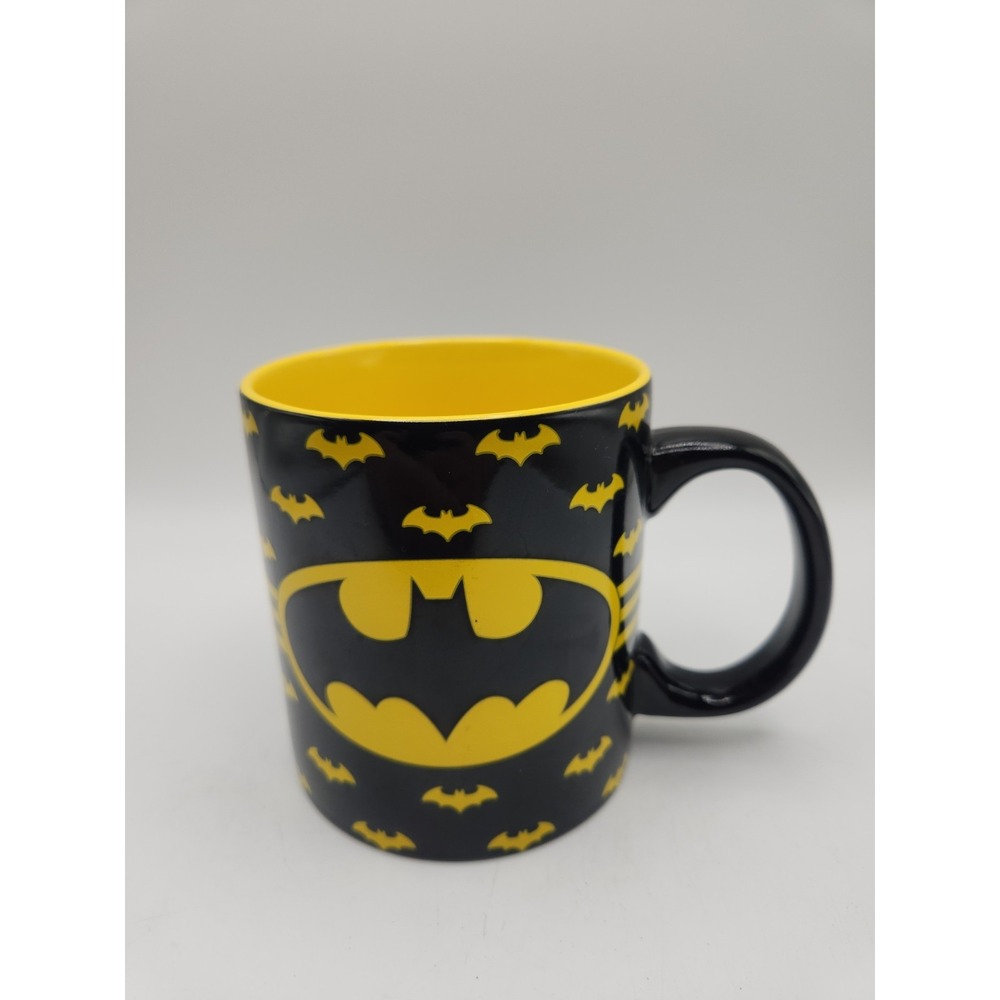 Batman Logo 20 oz Ceramic Coffee Yellow And Black Mug